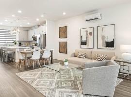 Modern Townhouse Near Disneyland & OC Beaches, hotel a Covina