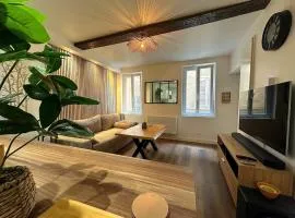 Appartement de standing tout confort, Aups
