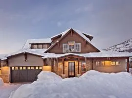 Blackstone Lodge
