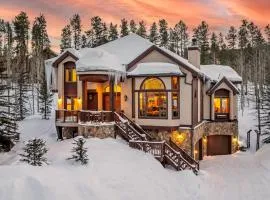 Boulder Ridge Retreat