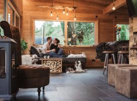 Romantikchalet Fuchsbau, בקתה בVorra