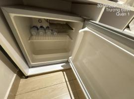 Balack Hutsa Hotesl 7, pet-friendly hotel in Ho Chi Minh City