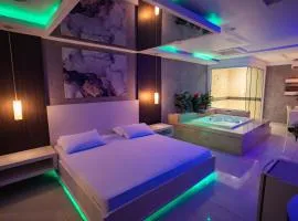 Coliseum Motel by Drops