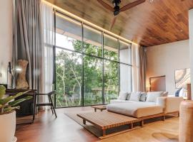 Piece Lio from Japan Managed by H Hospitality Group, beach hotel in El Nido