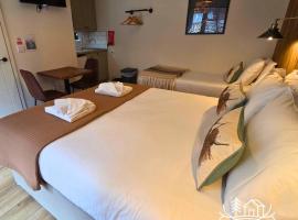 The Distinguished Squirrel - Room 4 - New Forest, apartmen servis di Dibden