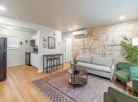 Designer Living Pet-Friendly UNR 2BR 1BA