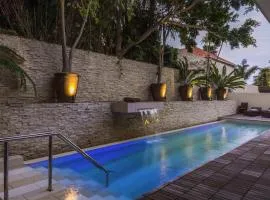 No5 Boutique Art Hotel by Mantis