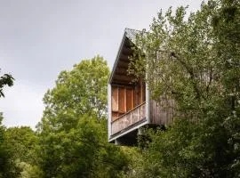 Les Cabanes du Bois Basalte