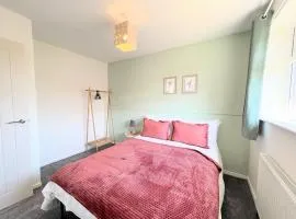 Well-Located 3BR Escape Near Lidl & Costco