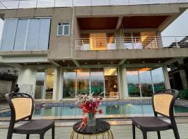 Mountain Crest Villa Lonavala