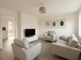 Modern Houghton-le-Spring stay near Durham