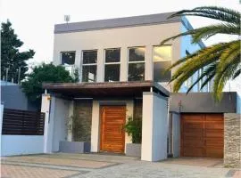Annika guest house Claremont