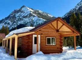 Index Peak Cabin