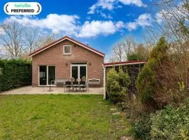 Holiday Home in Zeeland near Lake