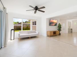 Florida Paradyse 10MIN DOWNTOWN Y 10 MIN BEACH, hotel in Fort Myers