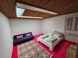 Privat Zimmer, Altstadt Chur, Jupiter