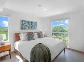 Upstay - New Condo Just Steps Away from the Beach