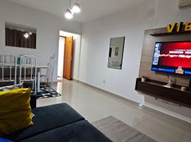 Excelente apartamento Mirante próx ao Buriti shopping, hotel a Aparecida de Goiania