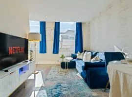 The Luxe Pad - Stylish Stay in Canterbury