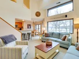 Game Room and BBQ Waterfront Lake Harmony Condo!