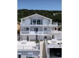 Holiday apartment in Tisno with swimming pool