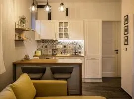 Luxury Villa Lara with Heated Pool, Hot-Tub and Sauna - Six Bedroom Villa with Pool