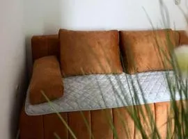 One bedroom apartment with balcony-APP4