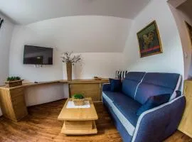 Riverside Pines Luce Apartments with Balcony - Two Bedroom Apartment with Balcony