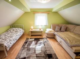 One Bedroom Holiday Home with Terrace and Garden, Hotel in Krška Vas