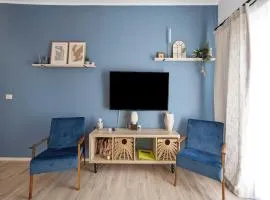 One-Bedroom Apartment With Pool