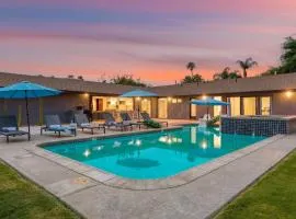 Quinta Green by AvantStay Modern Home w Pool Spa Golf Course