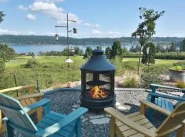 Fairway Harbor View by AvantStay Outdoor Oasis
