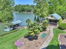 Lakefront 6BDR Priv Dock Game Room Firepit Jakes Lake House by Avantstay