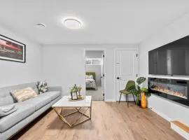 Brand New Cozy2BR Suite Nr Calgary DT Banff Sleep4