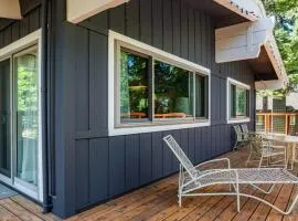 Fawn by AvantStay Secluded Cabin w Large Deck Surrounded by Forest