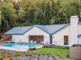 Syrah by AvantStay Hilltop Haven in Sonoma Private Pool Patio、ソノマのホテル