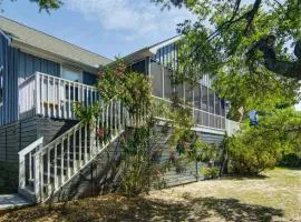 12 42nd Avenue by AvantStay 2 Mins To The Beach Screened In Porch