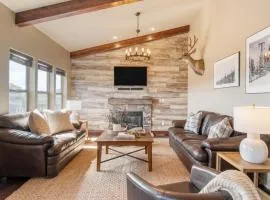 Lucky Bill by AvantStay Lake Views 15mins to Park City Mtn.