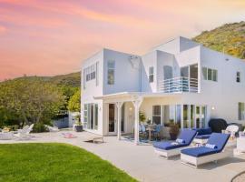 Stardust by AvantStay Views Hot Tub Pool Table, hotel in Malibu