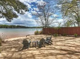 Laid Back Lake Life by AvantStay Waterfront View