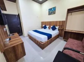 Hotel RK Residency Near Prem Mandir & bankey bihari temple # budget hotel near iskon temple free parking couple friendly hotel in vrindavan