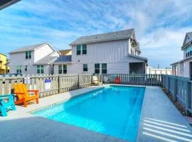 Pool 1 Block to Alister Old Town Eateries Bluegrass Breeze by AvantStay