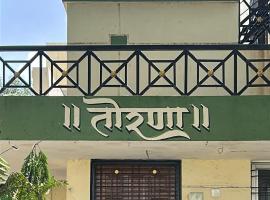 Torna by Stay Nestura, hotel que aceita pets em Sholapur