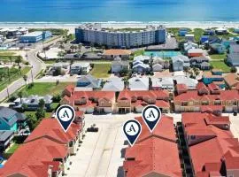 Sleeps 29 3 Homes Beachside Resort Pool Walk to the Beach
