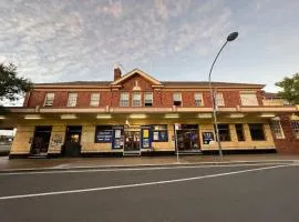 Boyles Hotel