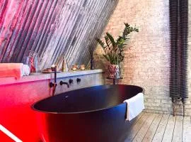 Unique stylish studio in top location