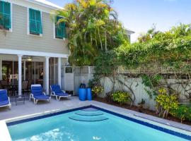 Tropical Dreaming by AvantStay 4 BLKS to Beach Private Pool, hotel en Cayo Hueso