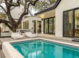 Modern Retreat w Pool, Guest House & Deck Lounge Henley by AvantStay