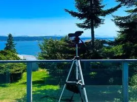 Incredible Water Views Deck Relaxing Retreat Greenbank Getaway by AvantStay