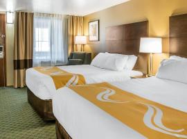 Quality Inn & Suites Houghton Downtown &ndash; ośrodek narciarski 